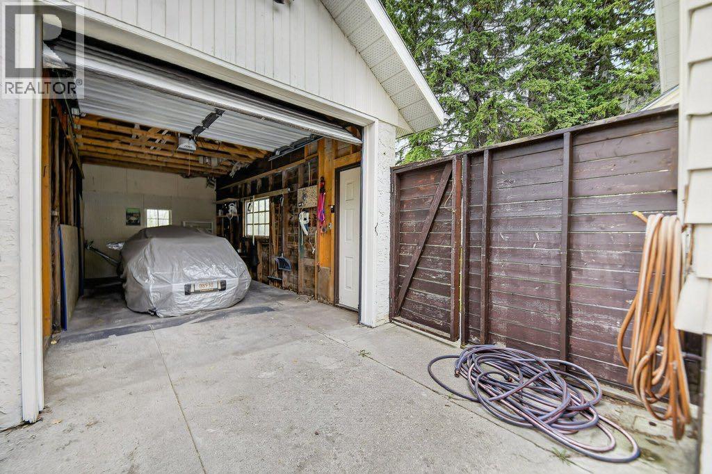 924 7a Street NW, Calgary, Alberta  T2M 3J3 - Photo 18 - A2334450