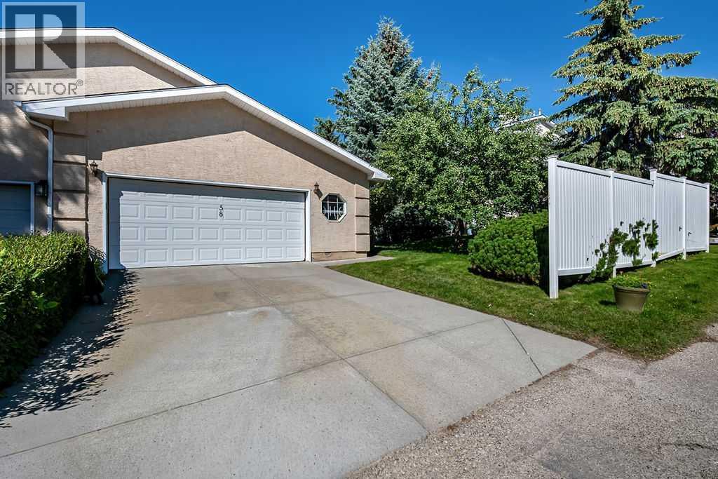 58 Sierra Morena Green SW, Calgary, Alberta  T3H 3E5 - Photo 41 - A2334582