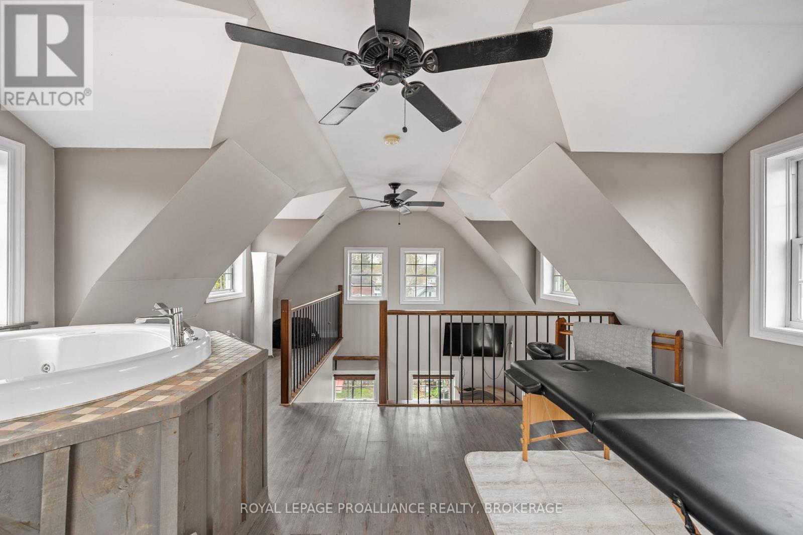 277 Brock Street, Gananoque, Ontario  K7G 1K5 - Photo 39 - X13645618
