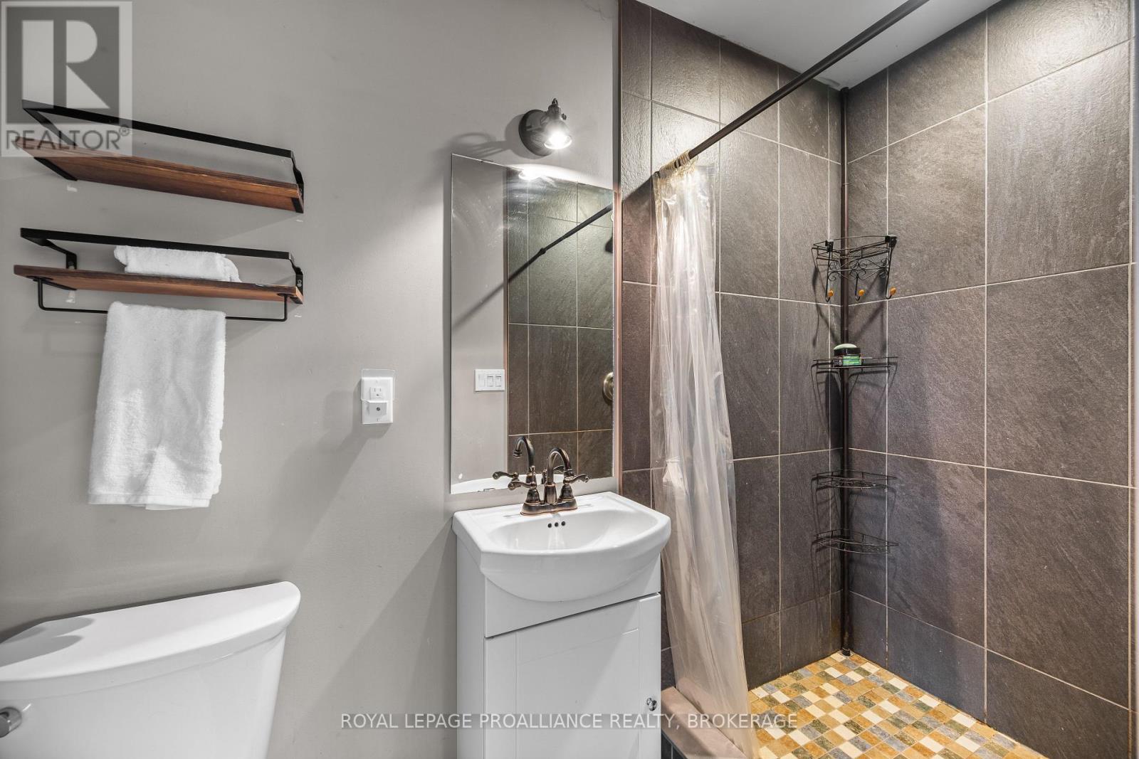 277 Brock Street, Gananoque, Ontario  K7G 1K5 - Photo 37 - X13645618