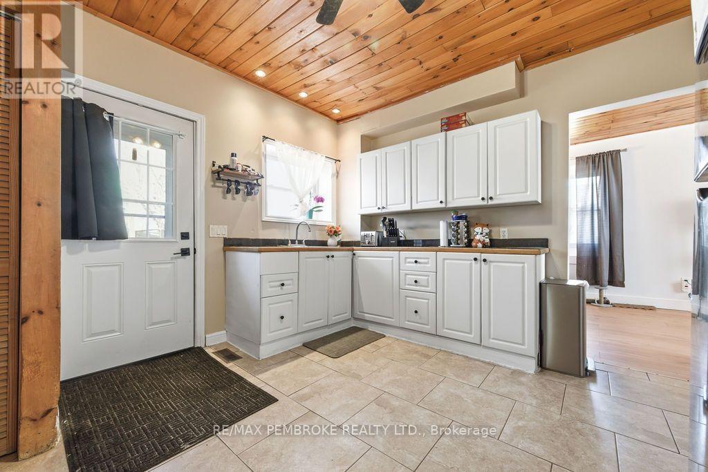 503 Miller Street, Pembroke, Ontario  K8A 5Z7 - Photo 12 - X13643446