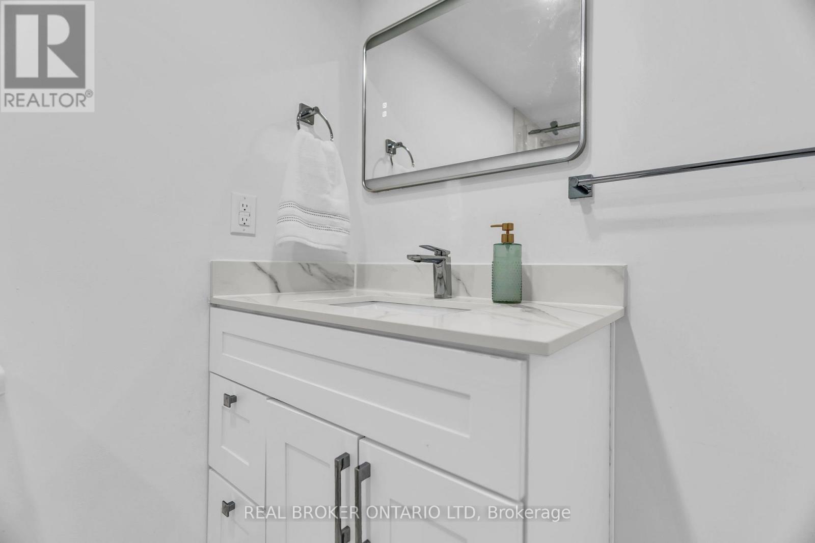 60 Tilipe Road, London East, Ontario  N5V 2X4 - Photo 36 - X13645868