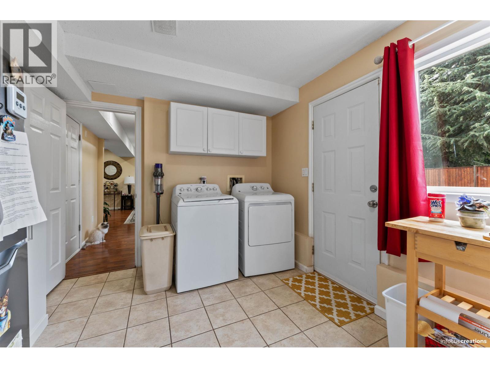 20445 Thorne Avenue, Maple Ridge, British Columbia  V2X 8V1 - Photo 10 - R3150081