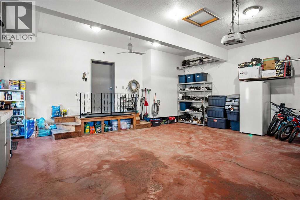 6005 Ash Street, Olds, Alberta  T4H 1K8 - Photo 40 - A2318954