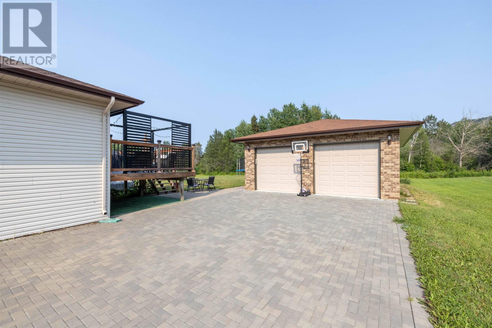 2446 Caspian St, Thunder Bay, Ontario  P7J 1A1 - Photo 23 - TB2602145