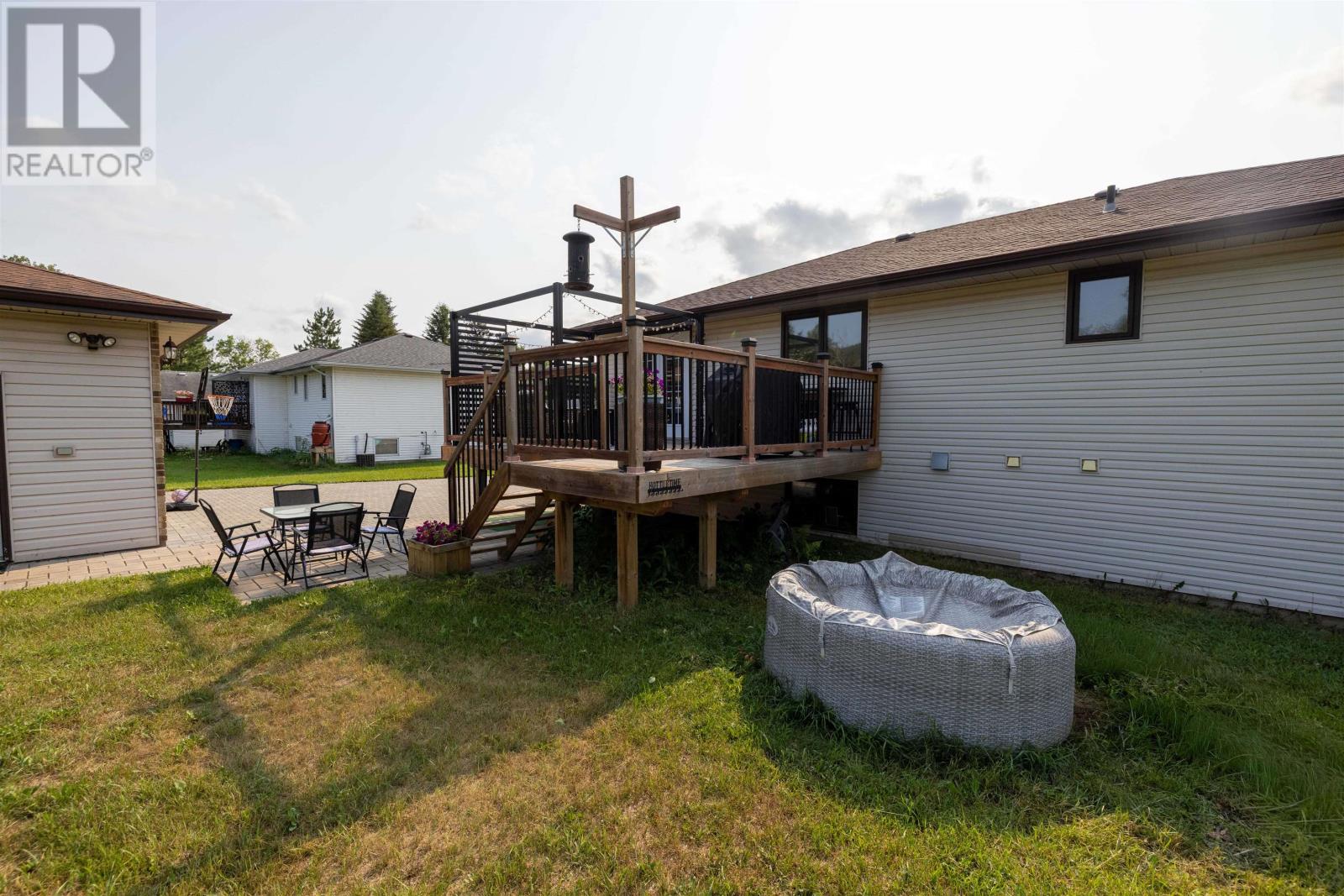 2446 Caspian St, Thunder Bay, Ontario  P7J 1A1 - Photo 26 - TB2602145