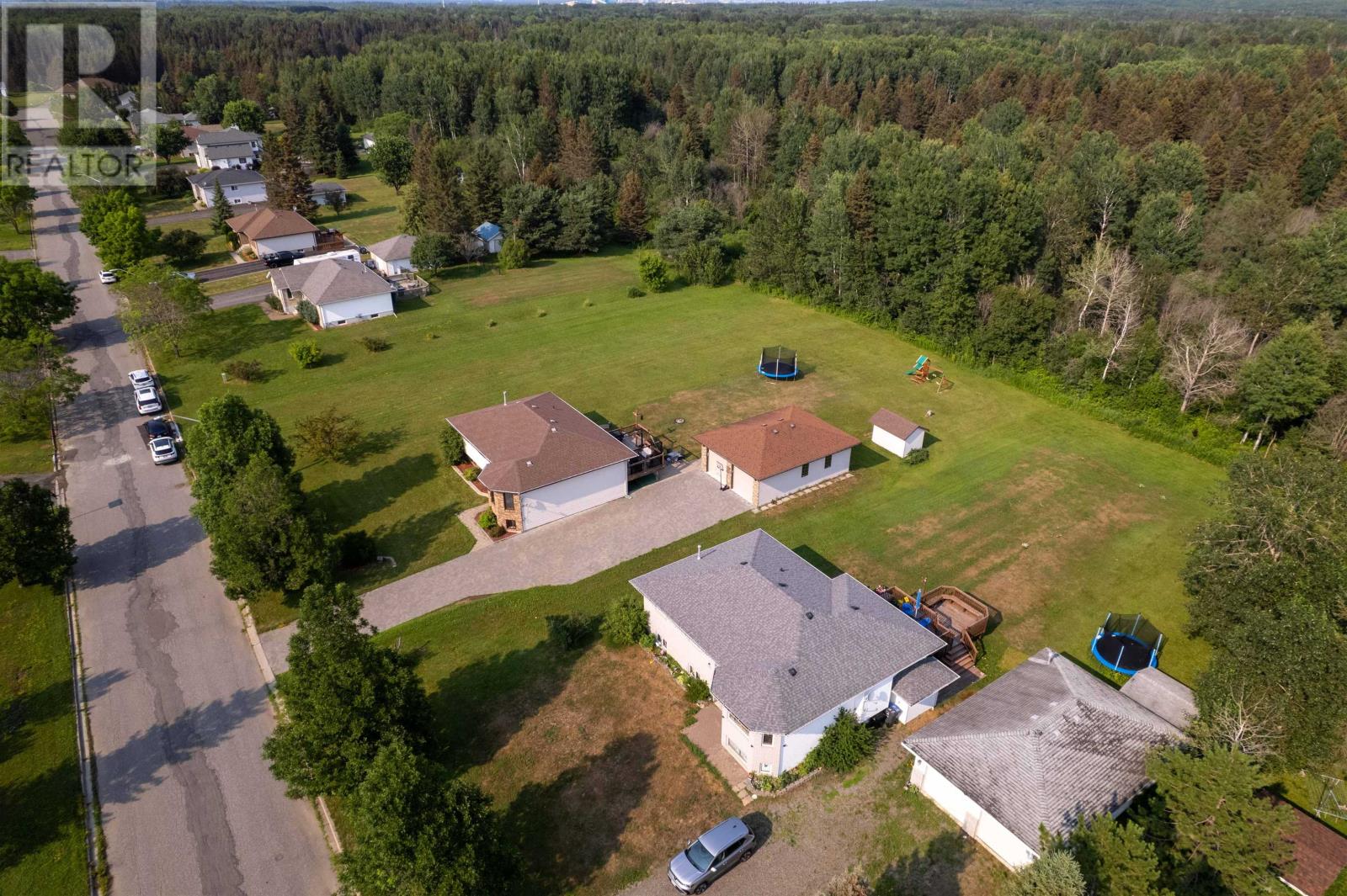 2446 Caspian St, Thunder Bay, Ontario  P7J 1A1 - Photo 37 - TB2602145