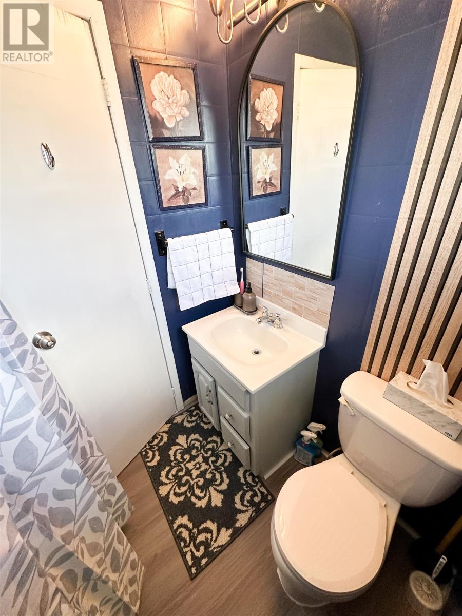 25 Sixth St, Balmertown, Ontario  P0V 1C0 - Photo 11 - TB2602261