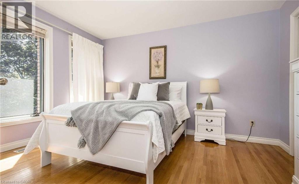 28 Walnut Drive, Guelph, Ontario  N1E 4B3 - Photo 14 - 40853700