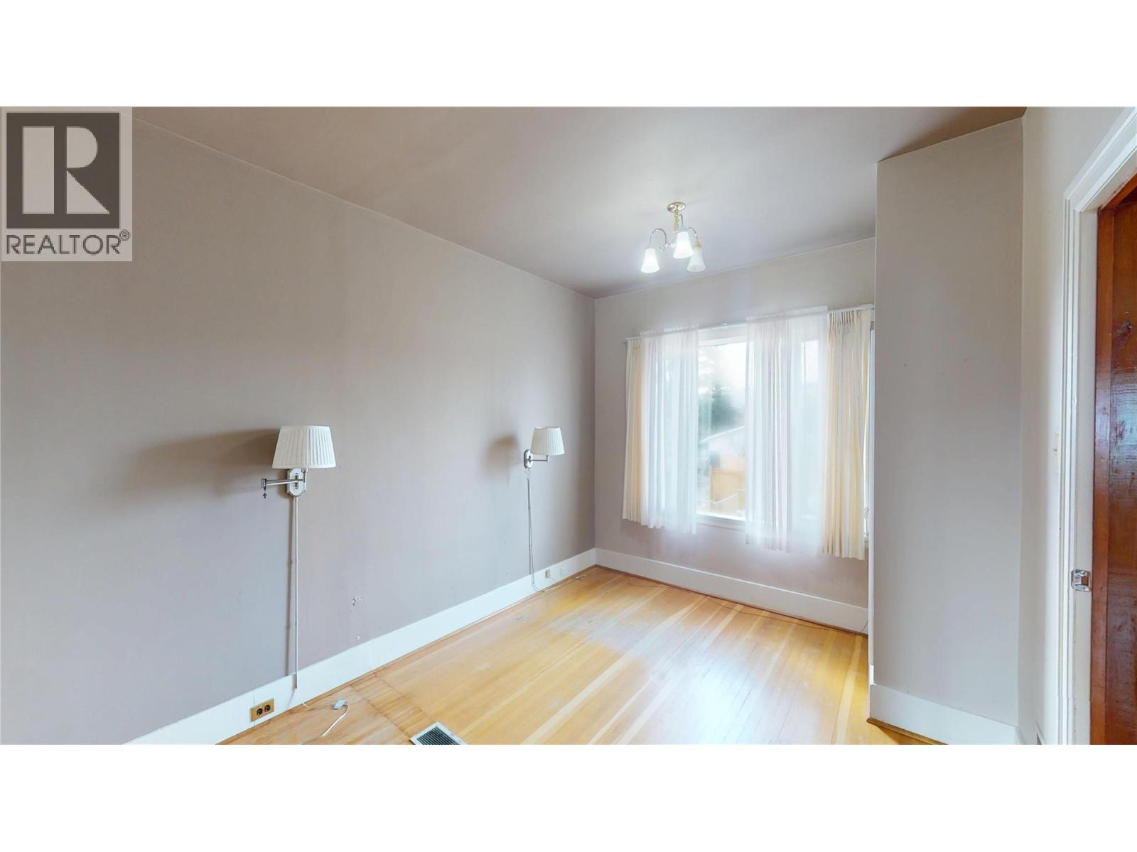 331 10th Avenue S, Cranbrook, British Columbia  V1C 2N5 - Photo 19 - 10378865
