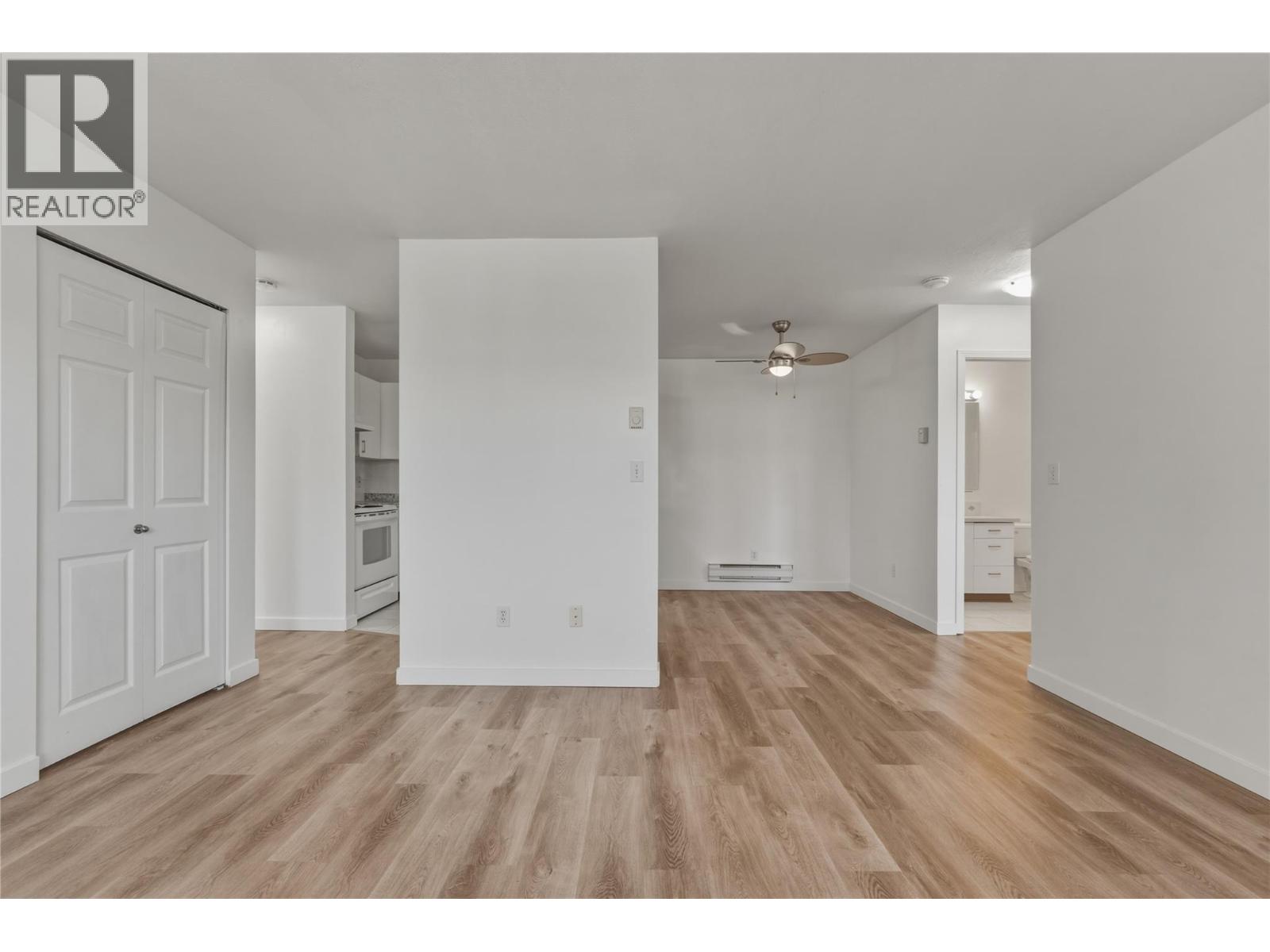 4305 Bellevue Drive Unit# 211, Vernon, British Columbia  V1T 9J2 - Photo 5 - 10387125