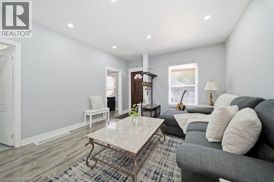 104 Mary Street, Brantford, Ontario  N3S 3B7 - Photo 18 - 40853743