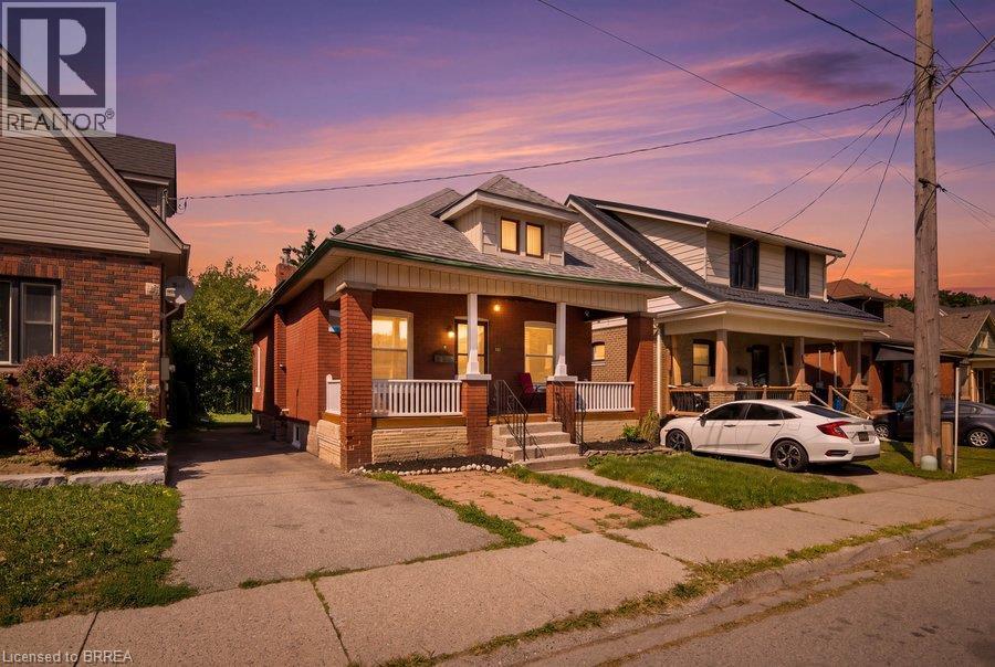 104 Mary Street, Brantford, Ontario  N3S 3B7 - Photo 2 - 40853743