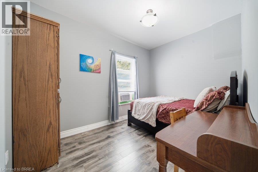 104 Mary Street, Brantford, Ontario  N3S 3B7 - Photo 25 - 40853743