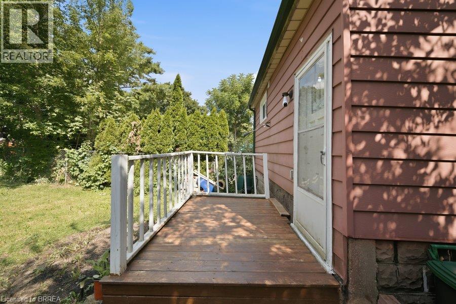 104 Mary Street, Brantford, Ontario  N3S 3B7 - Photo 35 - 40853743