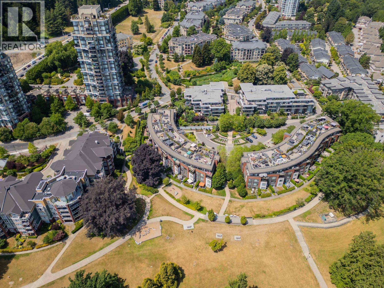 303 20 E Royal Avenue, New Westminster, British Columbia  V3L 0G9 - Photo 3 - R3153295