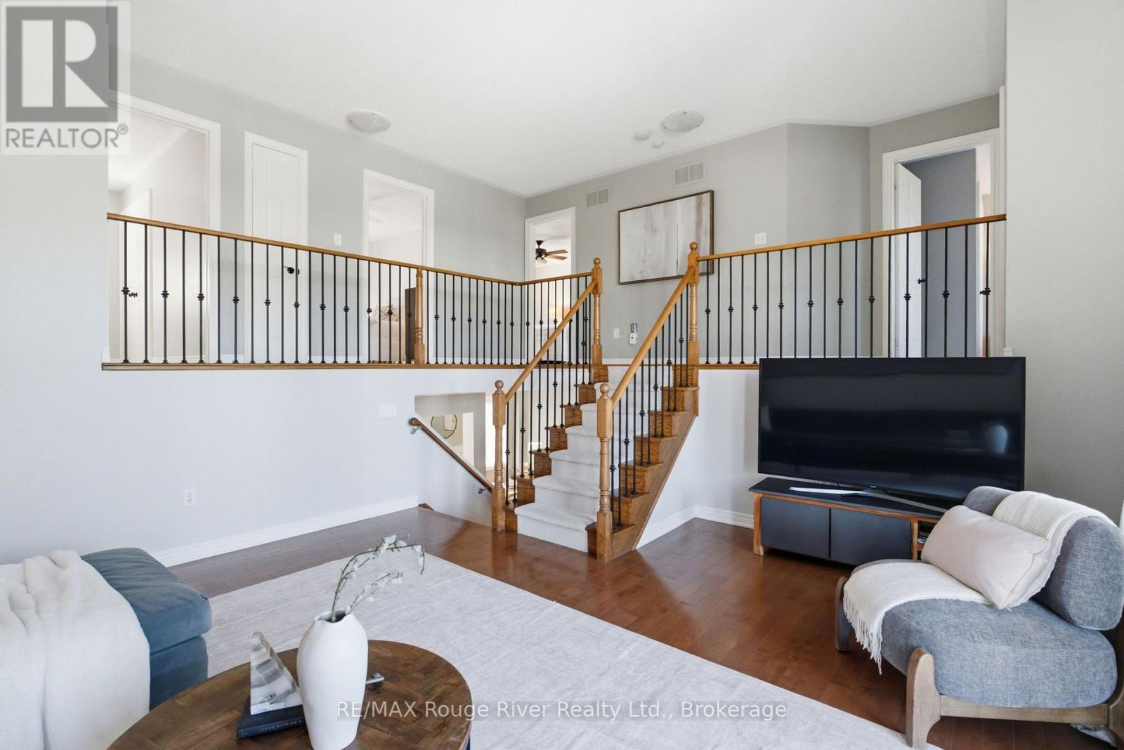 18 Rainbow Crescent, Whitby, Ontario  L1M 2N6 - Photo 21 - E13645710