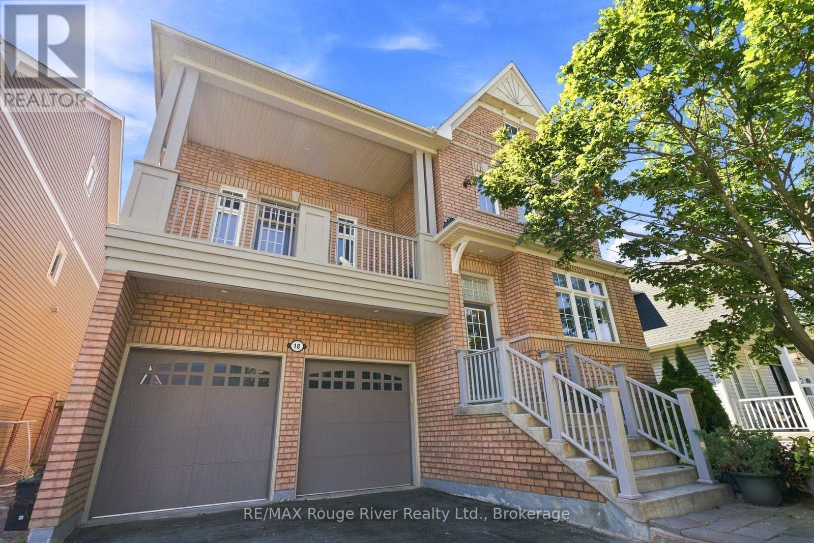 18 RAINBOW CRESCENT, Whitby, Ontario