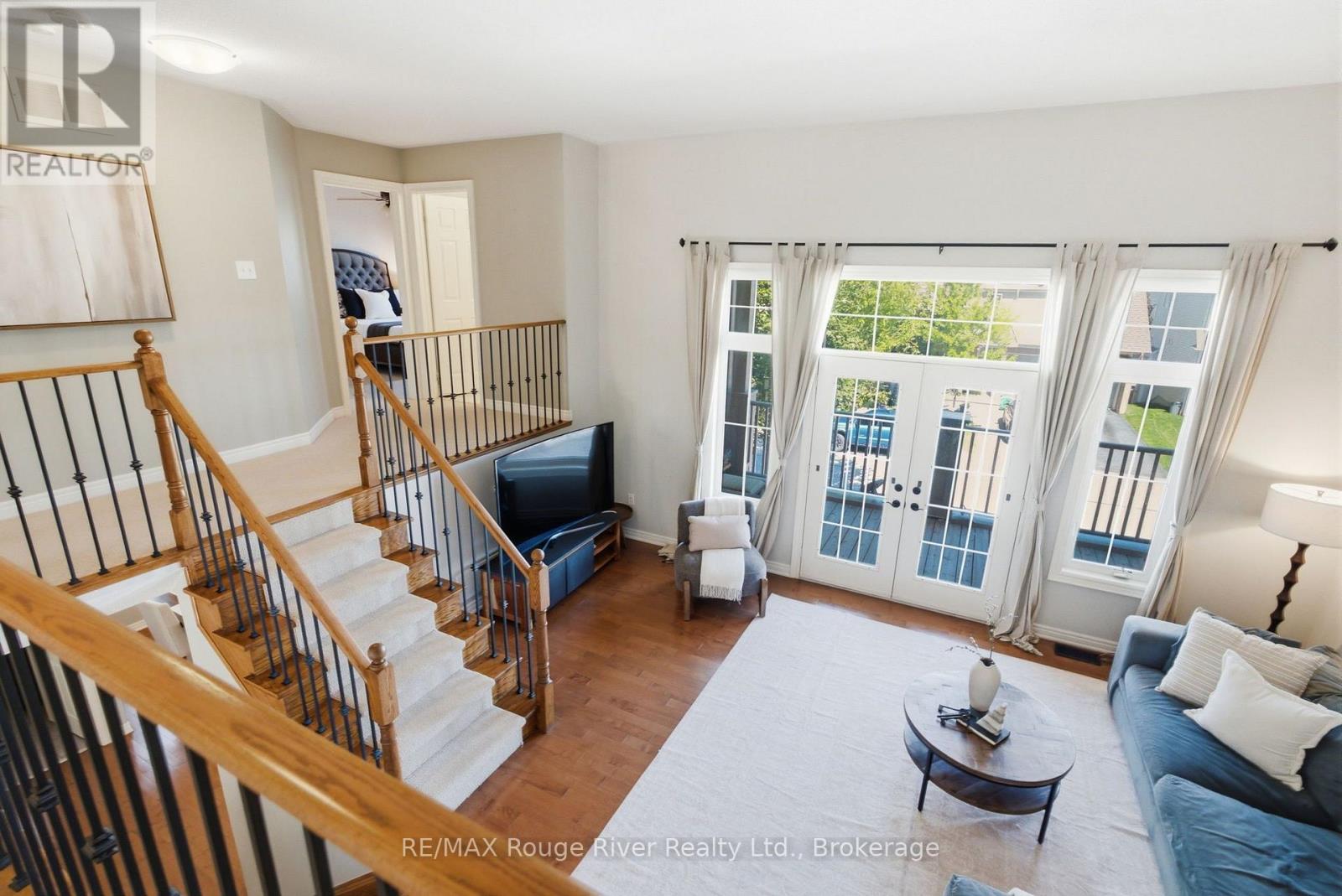 18 Rainbow Crescent, Whitby, Ontario  L1M 2N6 - Photo 37 - E13645710