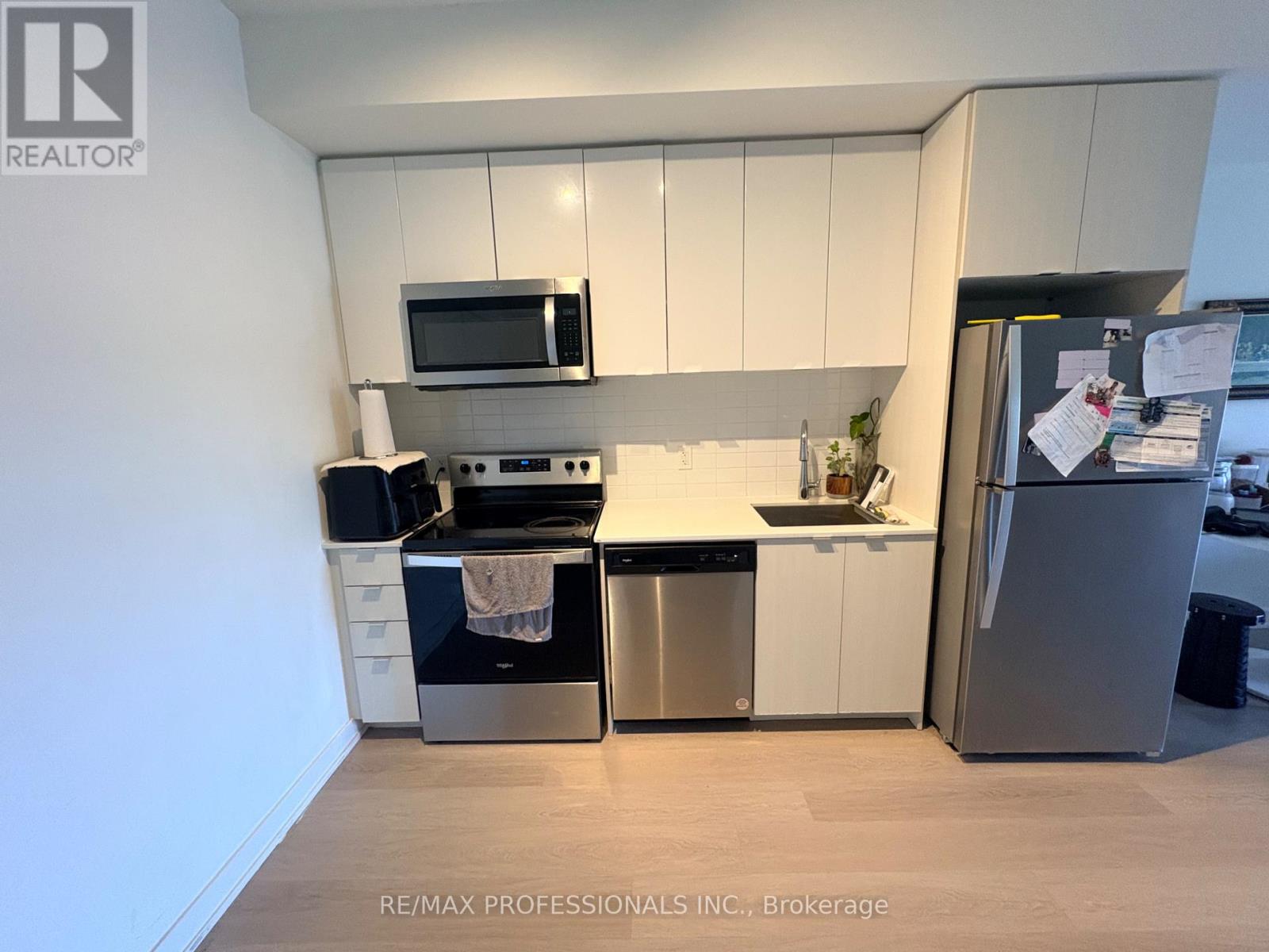 319 - 859 The Queensway, Toronto, Ontario  M8Z 1N8 - Photo 7 - W13644724