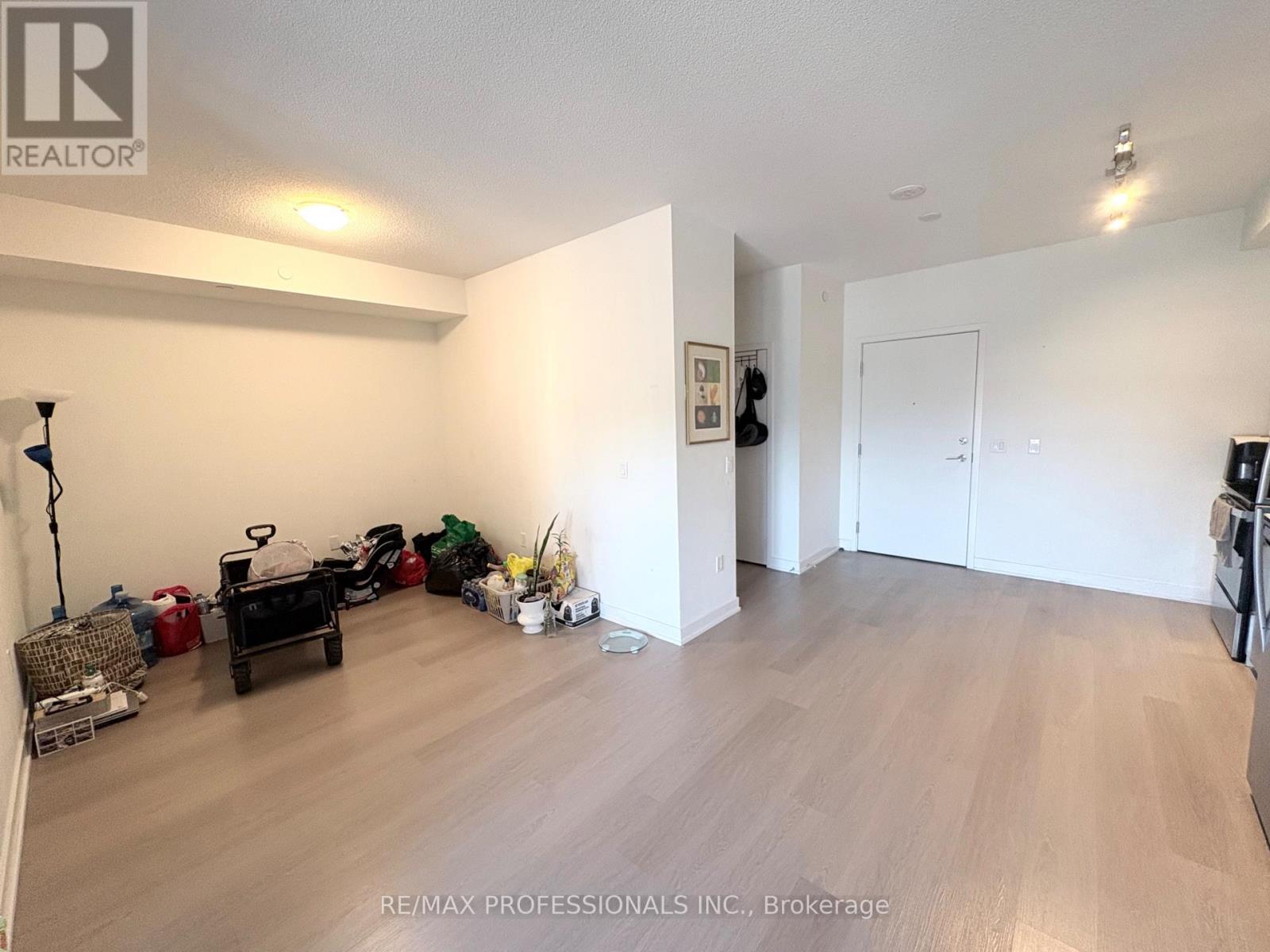 319 - 859 The Queensway, Toronto, Ontario  M8Z 1N8 - Photo 6 - W13644724