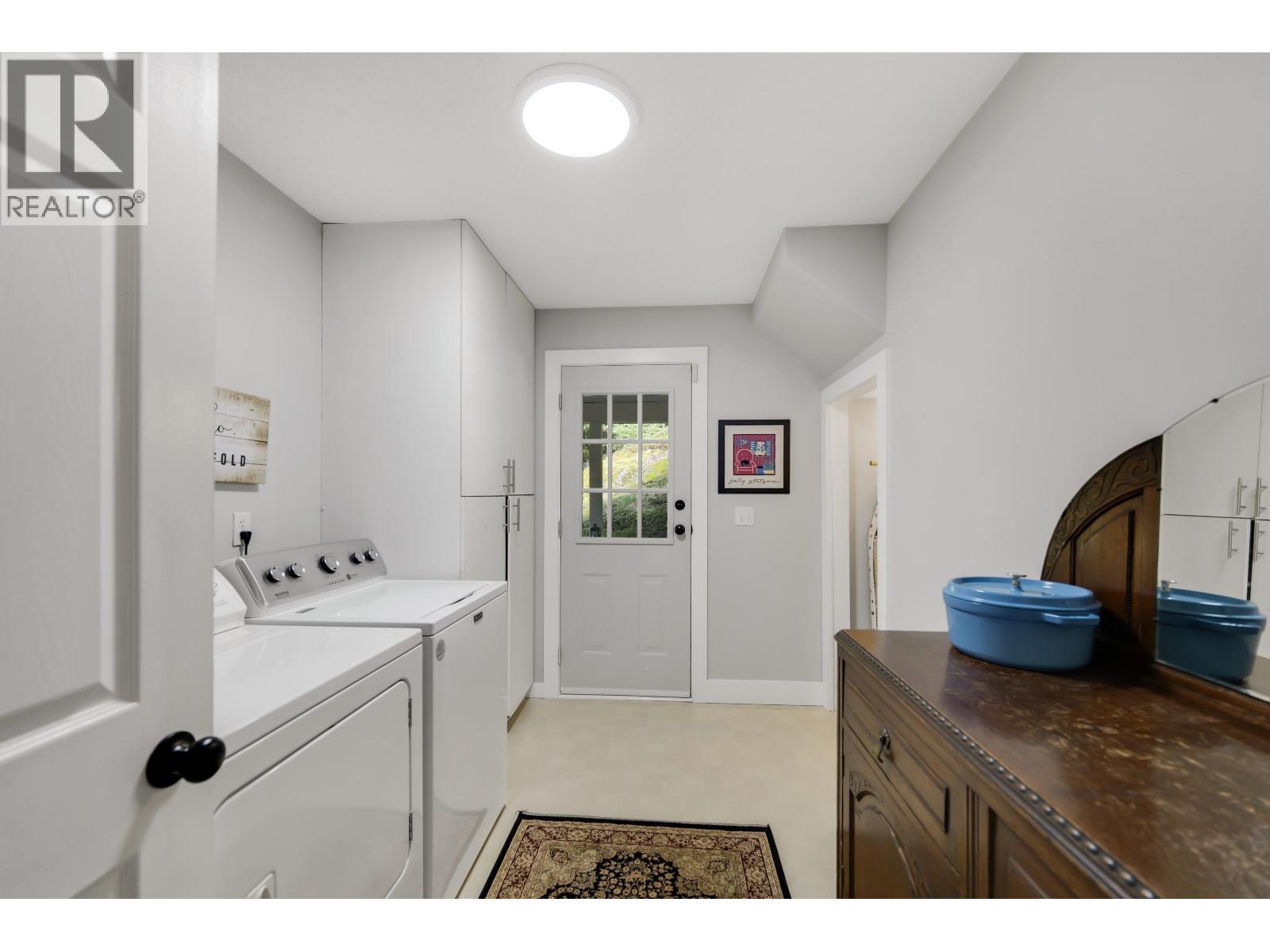 1014 Lanark Place, Squamish, British Columbia V0N 1T0 - Photo 12 - R3153307