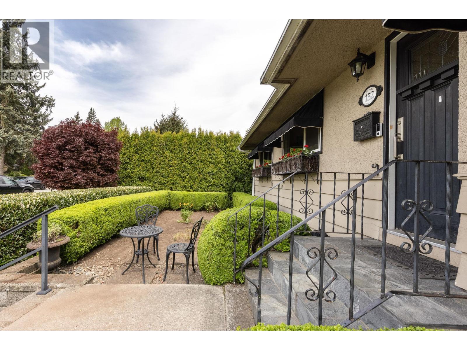 152 Harvey Street, New Westminster, British Columbia V3L 4G2 - Photo 3 - R3153314