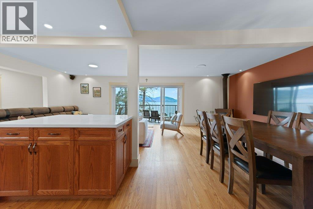 4852-4858 Lakeshore Road, Kelowna, British Columbia  V1W 4H7 - Photo 49 - 10397006