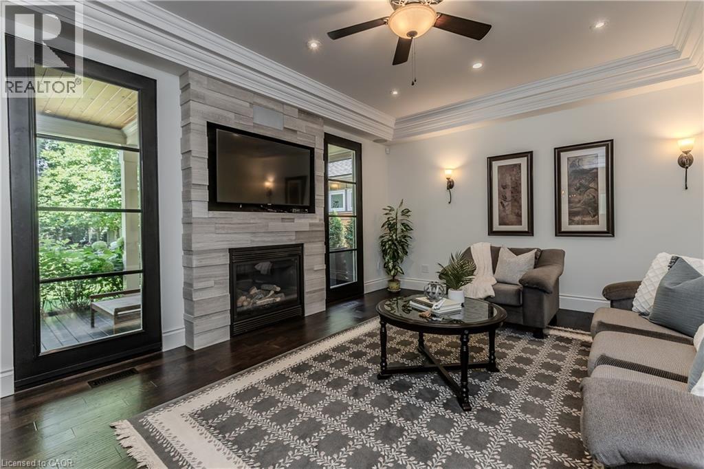 427 Smith Avenue, Burlington, Ontario  L7R 2T9 - Photo 4 - 40853568