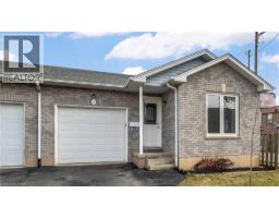 8 BRANTDALE Avenue, hamilton, Ontario