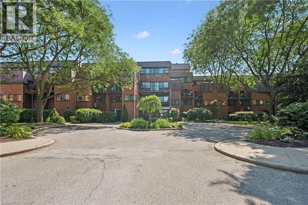36 Hayhurst Road Unit# 329
