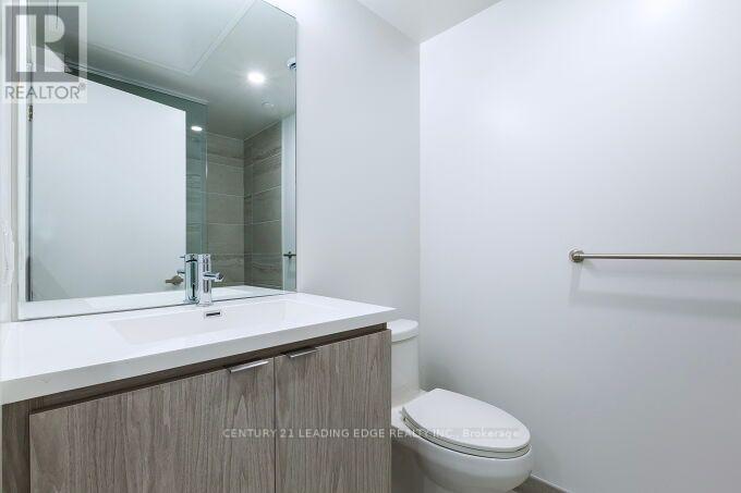 5706 - 55 Cooper Street, Toronto, Ontario  M5E 0G1 - Photo 13 - C13645834
