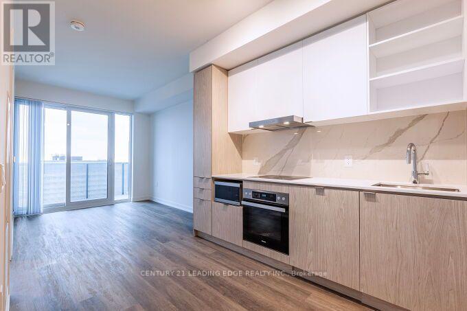 5706 - 55 Cooper Street, Toronto, Ontario  M5E 0G1 - Photo 2 - C13645834