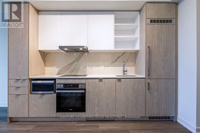 5706 - 55 Cooper Street, Toronto, Ontario  M5E 0G1 - Photo 4 - C13645834
