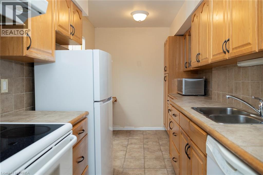 1966 Main Street W Unit# 907, Hamilton, Ontario  L8S 1J6 - Photo 5 - 40850766