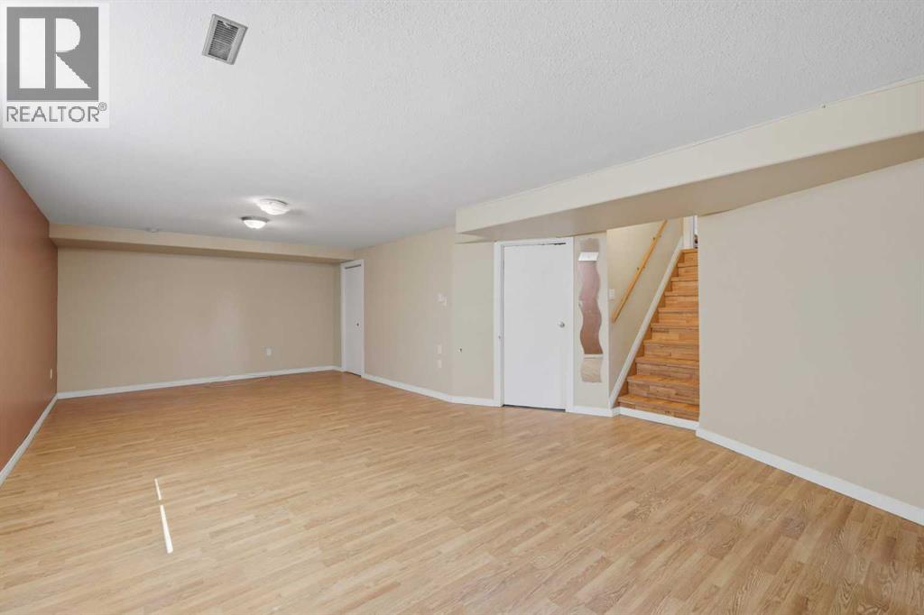 5017 61 Avenue Close, Ponoka, Alberta  T4J 1E7 - Photo 27 - A2327589