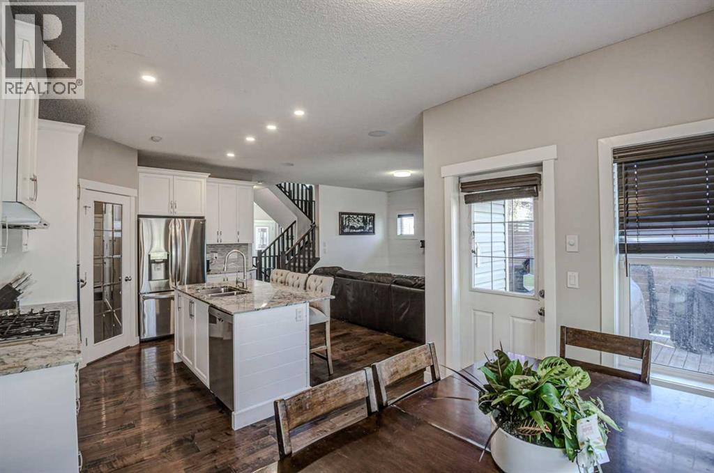 29 Drake Landing Loop, Okotoks, Alberta  T1S 1H0 - Photo 18 - A2311520
