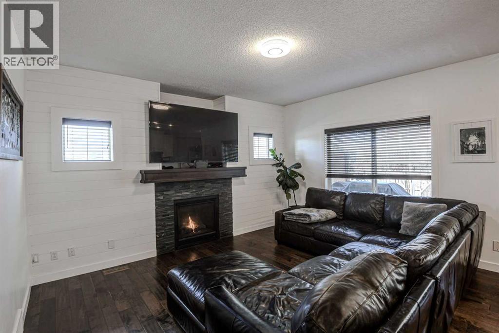 29 Drake Landing Loop, Okotoks, Alberta  T1S 1H0 - Photo 8 - A2311520
