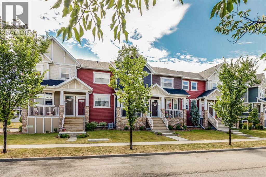 402, 1225 Kings Heights Way SE, Airdrie, Alberta  T4A 0T7 - Photo 1 - A2311855