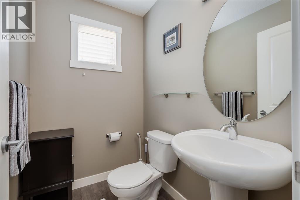 402, 1225 Kings Heights Way SE, Airdrie, Alberta  T4A 0T7 - Photo 12 - A2311855