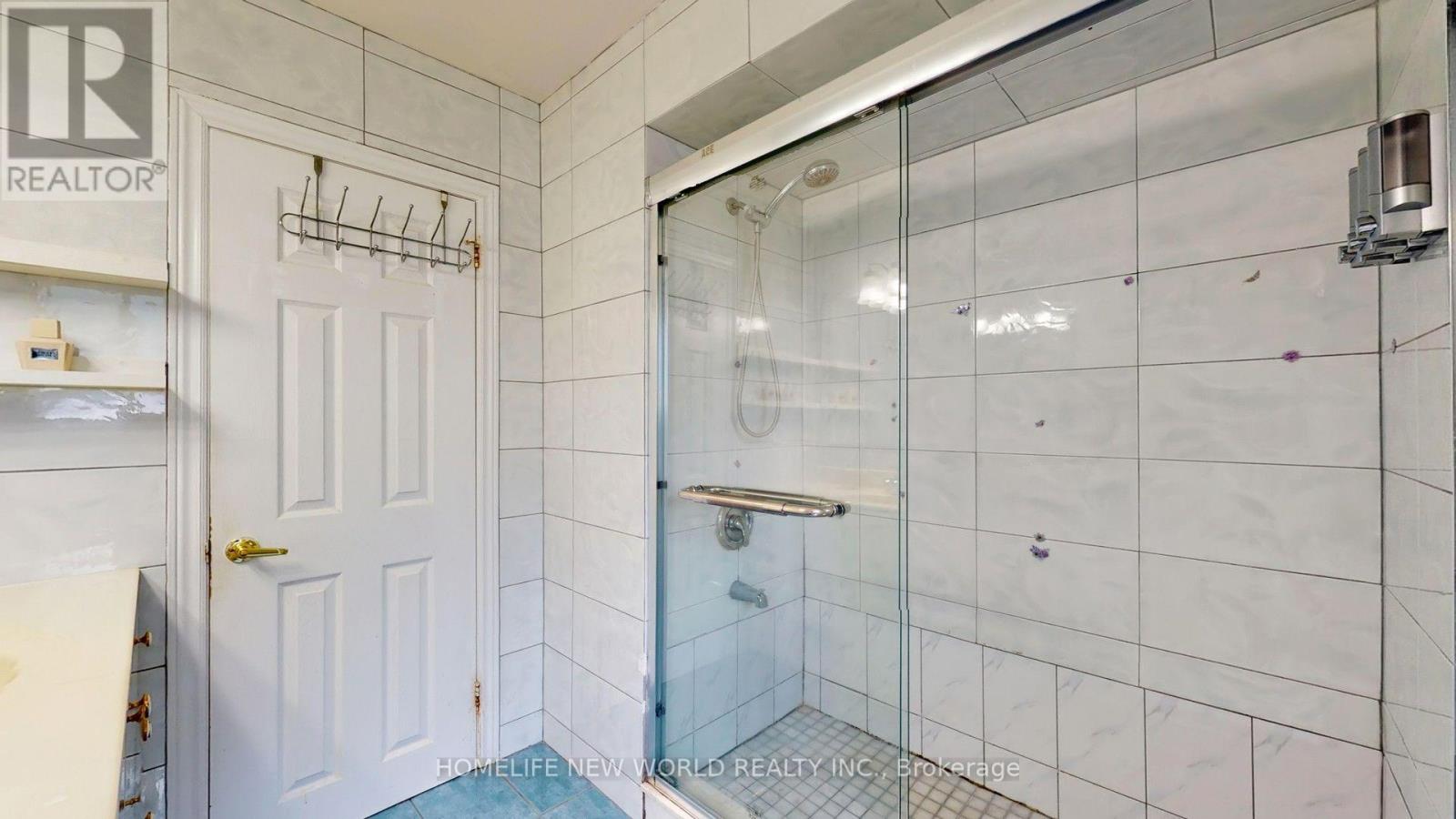 Main Floor - 93 Clark Avenue, Markham, Ontario  L3T 1S7 - Photo 20 - N13645880