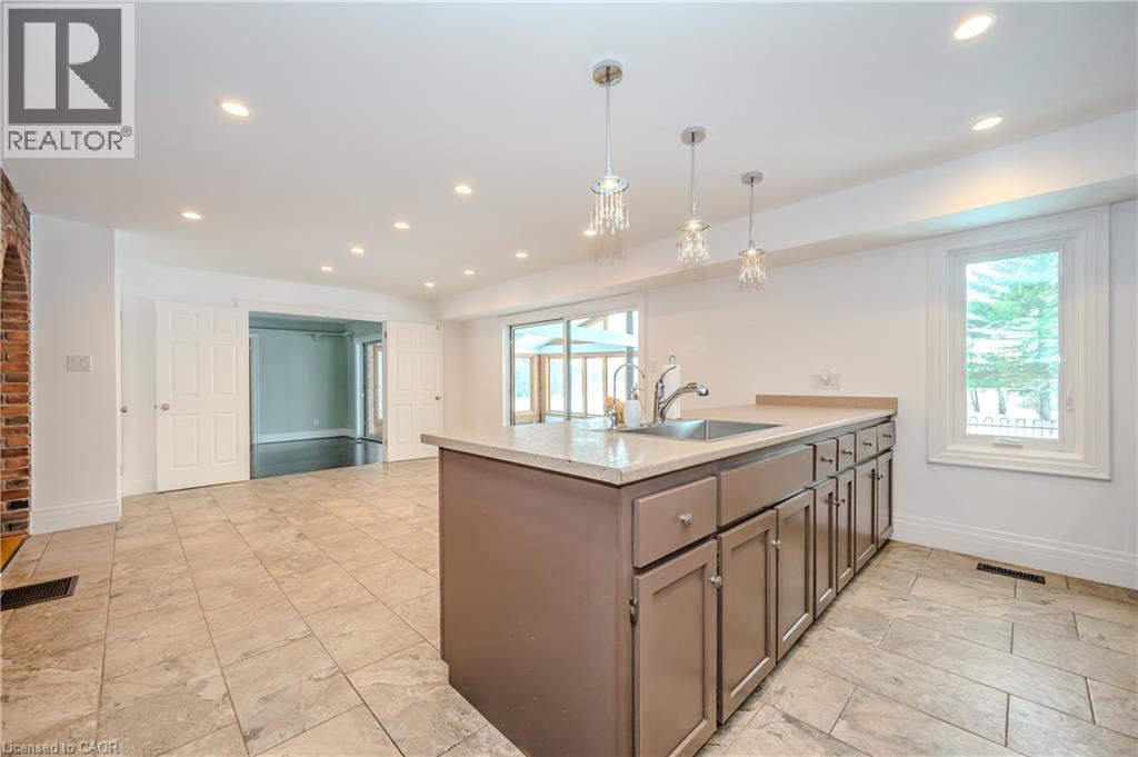 4290 Victoria Road S, Puslinch, Ontario  N0B 2J0 - Photo 12 - 40807701