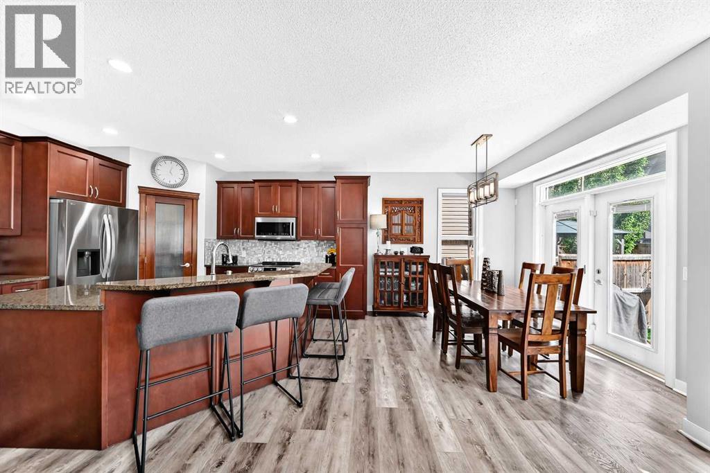 144 Pantego Close NW, Calgary, Alberta  T3K 0K2 - Photo 5 - A2329104