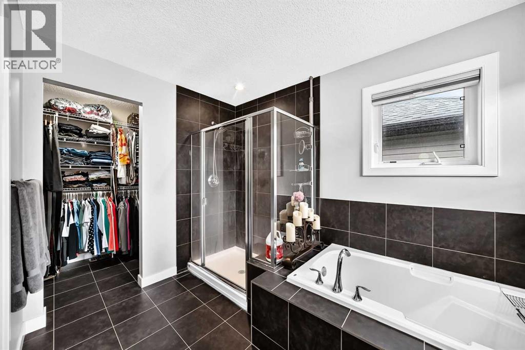 144 Pantego Close NW, Calgary, Alberta  T3K 0K2 - Photo 35 - A2329104
