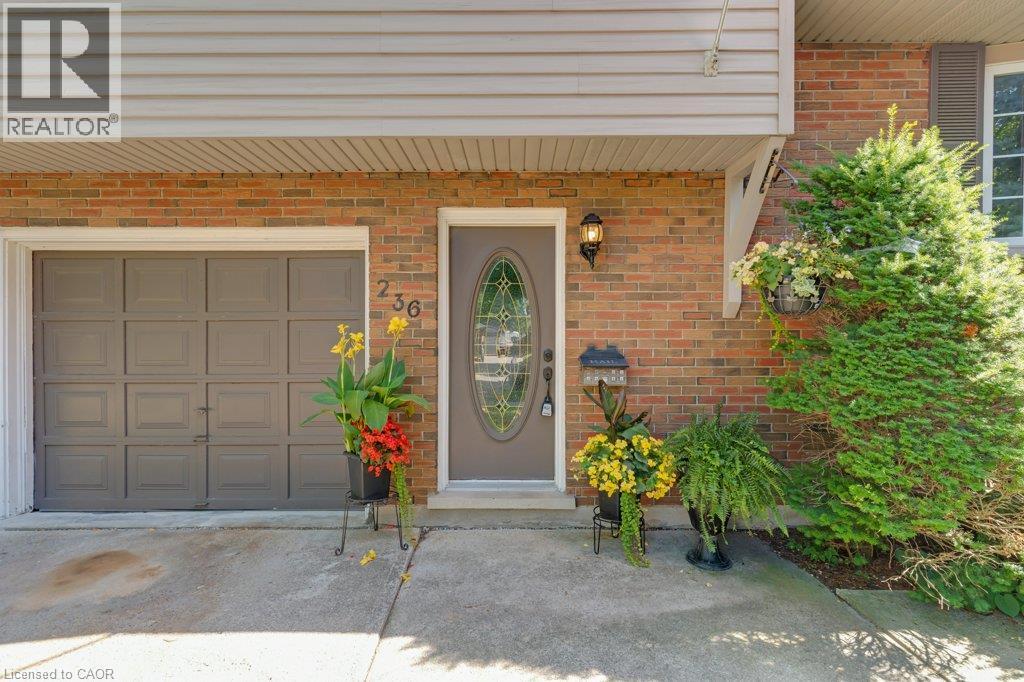 236 Winston Boulevard, Cambridge, Ontario  N3C 1M5 - Photo 4 - 40845496