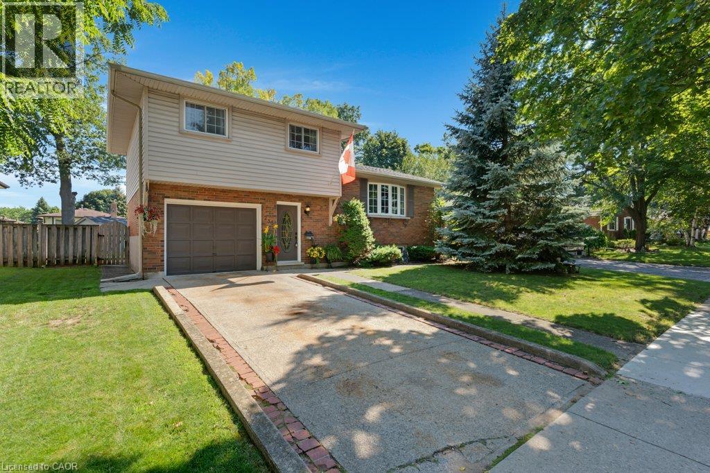236 Winston Boulevard, Cambridge, Ontario  N3C 1M5 - Photo 3 - 40845496