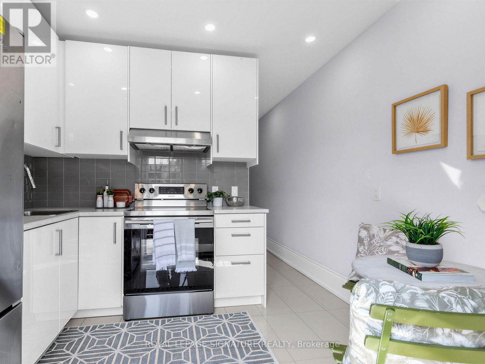 395 Shaw Street, Toronto, Ontario  M6J 2X4 - Photo 15 - C13645456