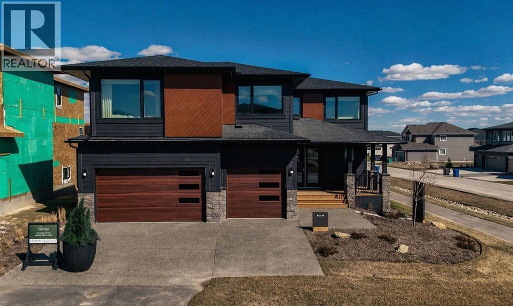 147 Siltstone Place, Balzac, Alberta