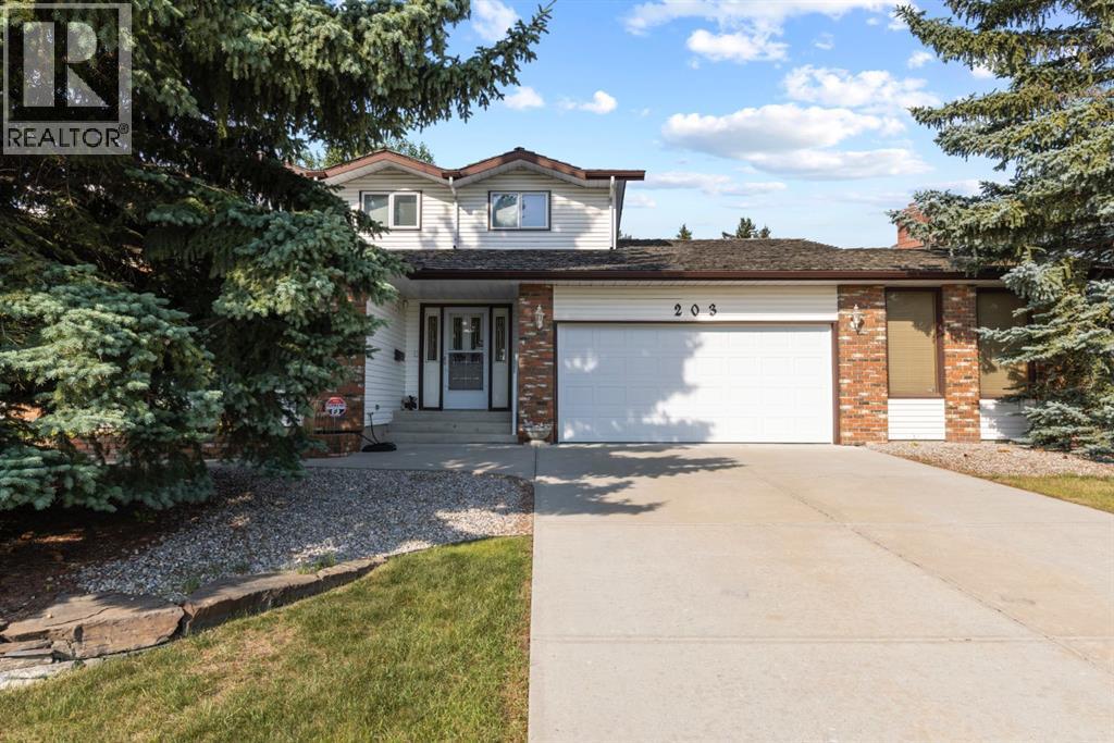 203 Silver Valley Boulevard NW, Calgary, Alberta