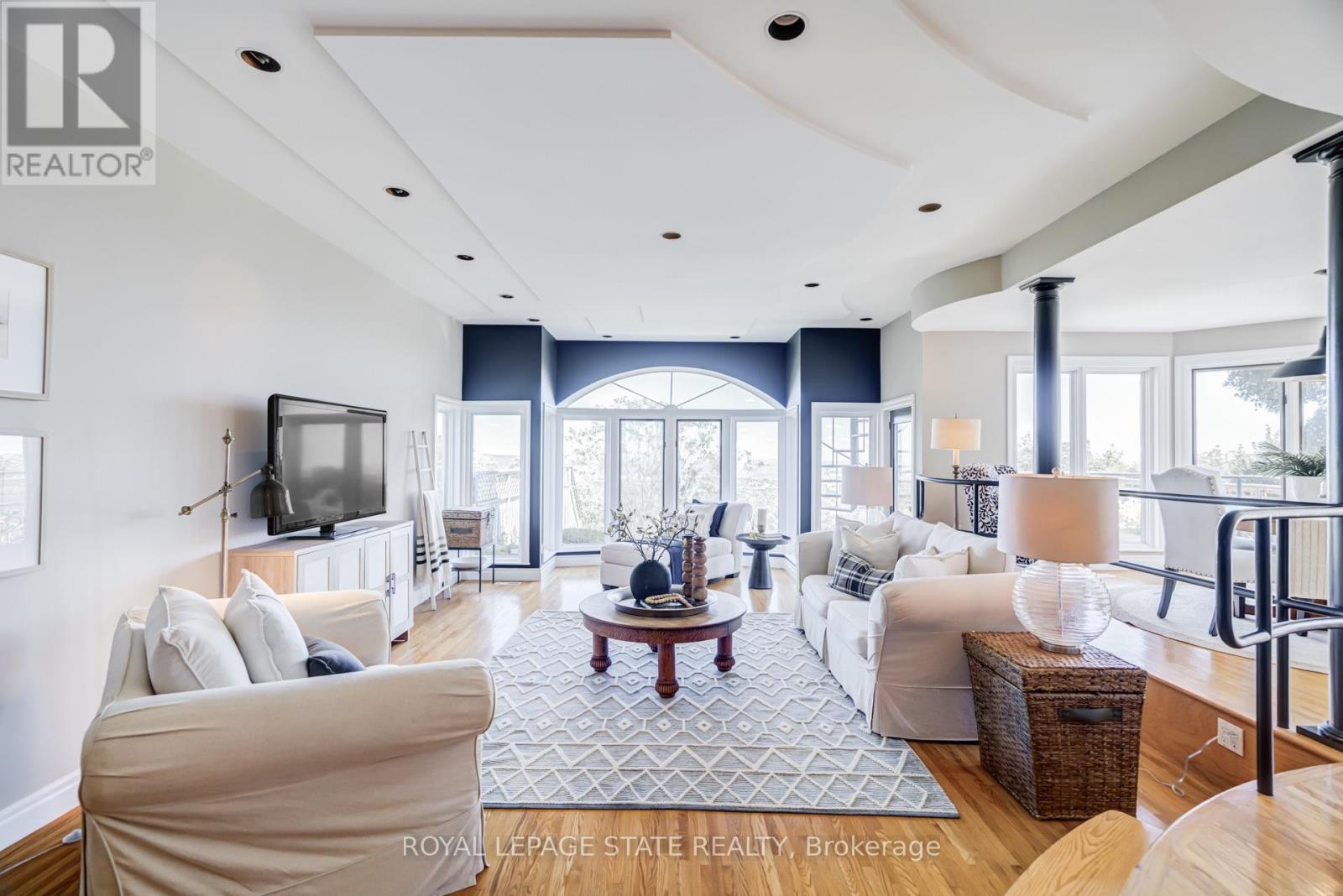 91 Mountain Park Avenue, Hamilton, Ontario  L9A 1A1 - Photo 8 - X12846604